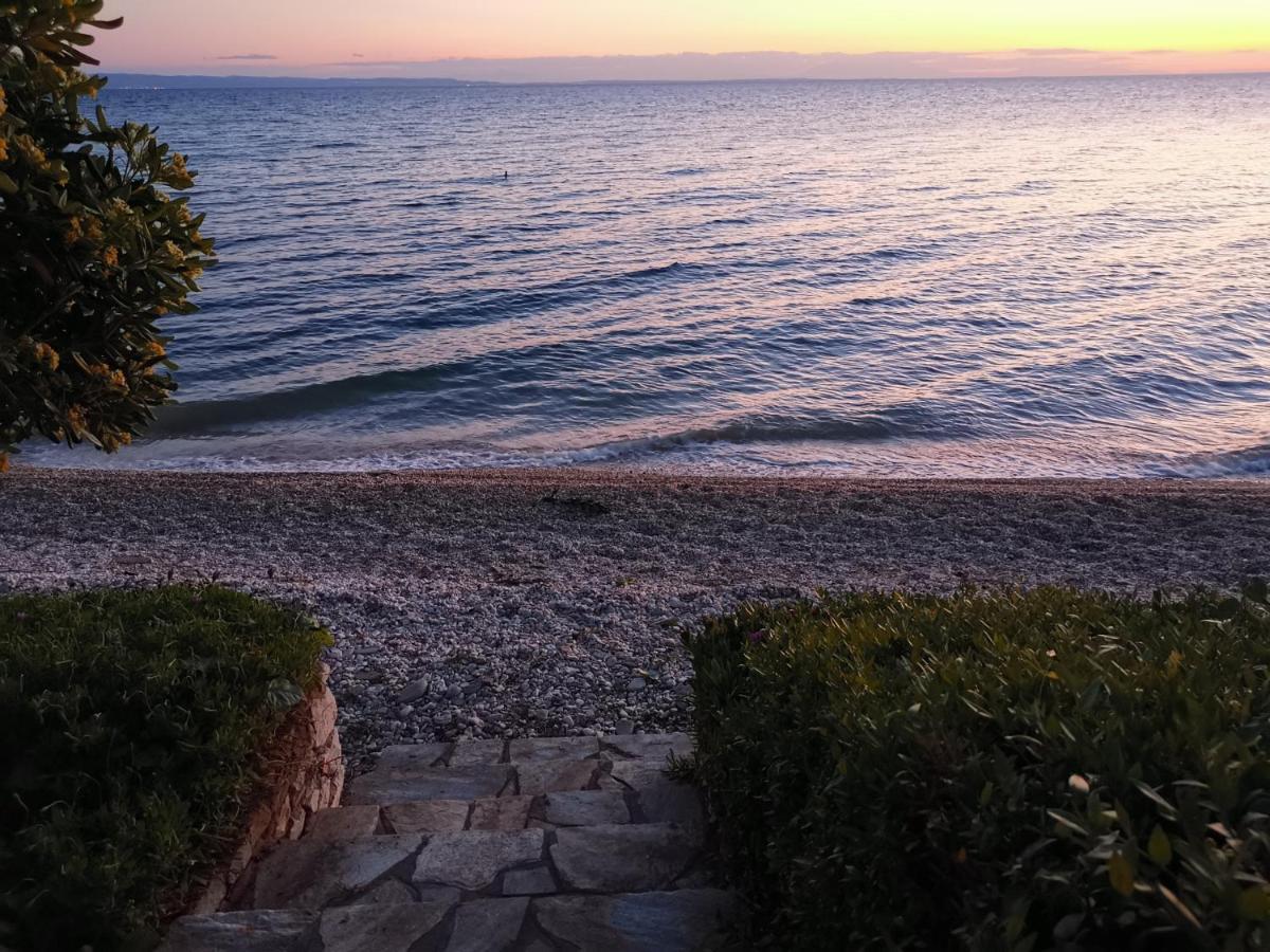 Ca' Del Mare 35M2 Villa Kalogria  Exteriör bild